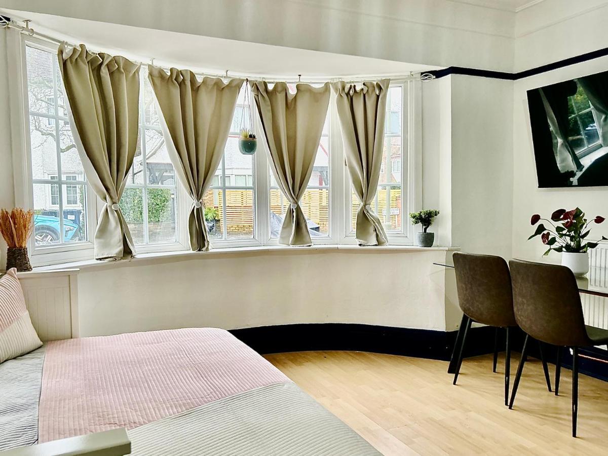 Rest Boutique Golders Green Londra Dış mekan fotoğraf