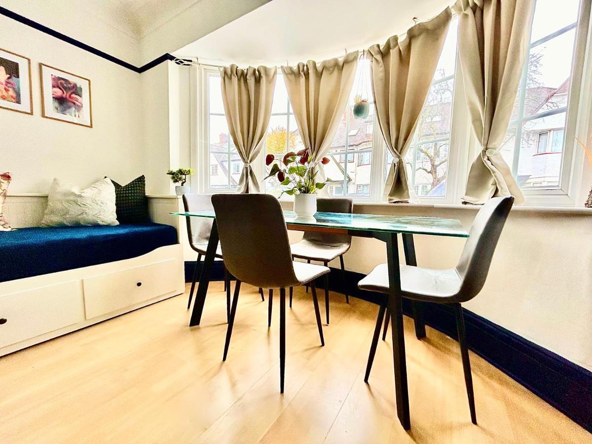 Rest Boutique Golders Green Londra Dış mekan fotoğraf